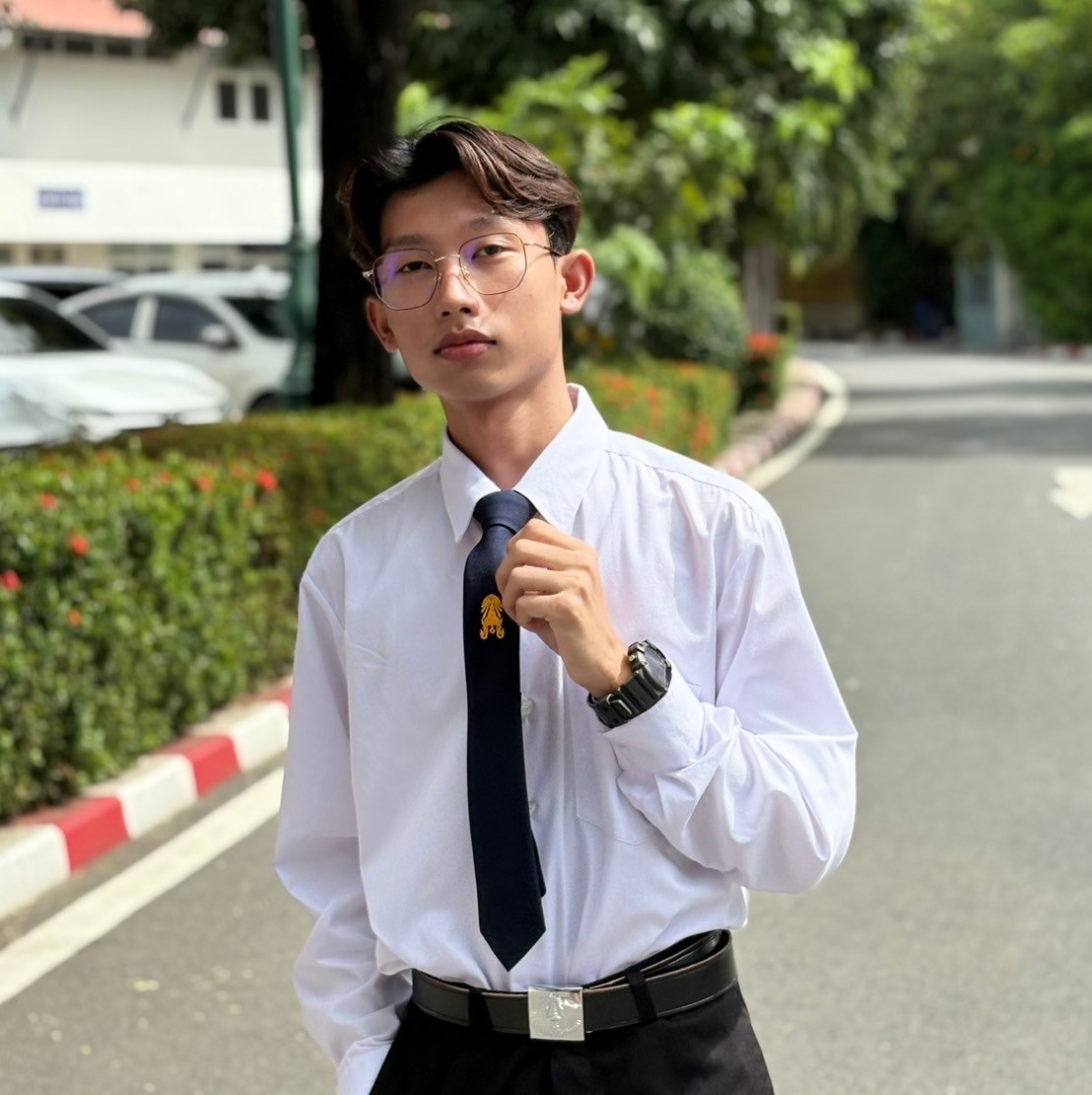 รูปนักศึกษา ปฏิภาณ รักษาดี ในชุดนักศึกษา
